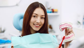 10 Simple Tips for Maintaining Healthy Teeth and Gums