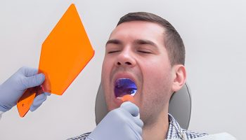 Why-You-Should-Avoid-Swallowing-Food-Immediately-After-a-Tooth-Extraction